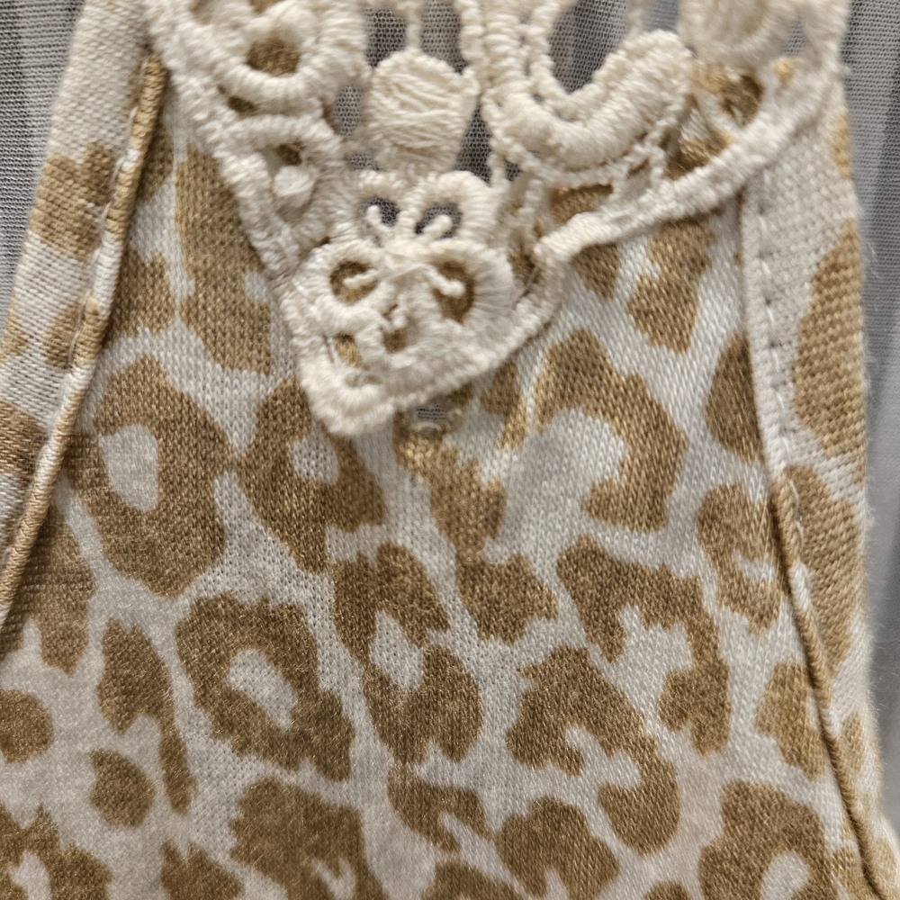 BKE Animal Print Lace Tank Top SZ L - Picture 3 of 8